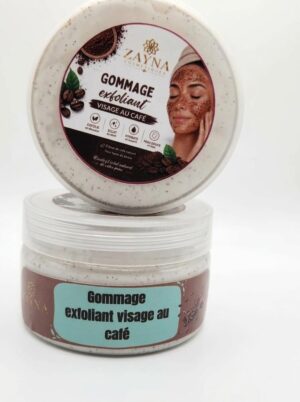 Gommage exfoliant visage au café